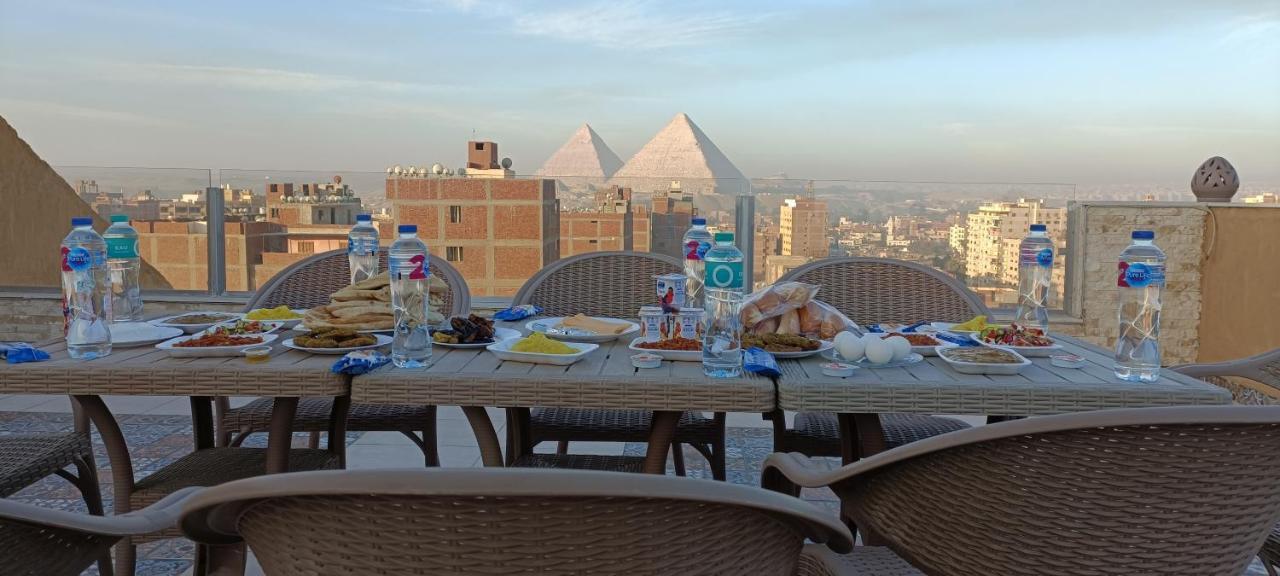 Bedouin Pyramids View Hotel Kafrat al Jabal ภายนอก รูปภาพ